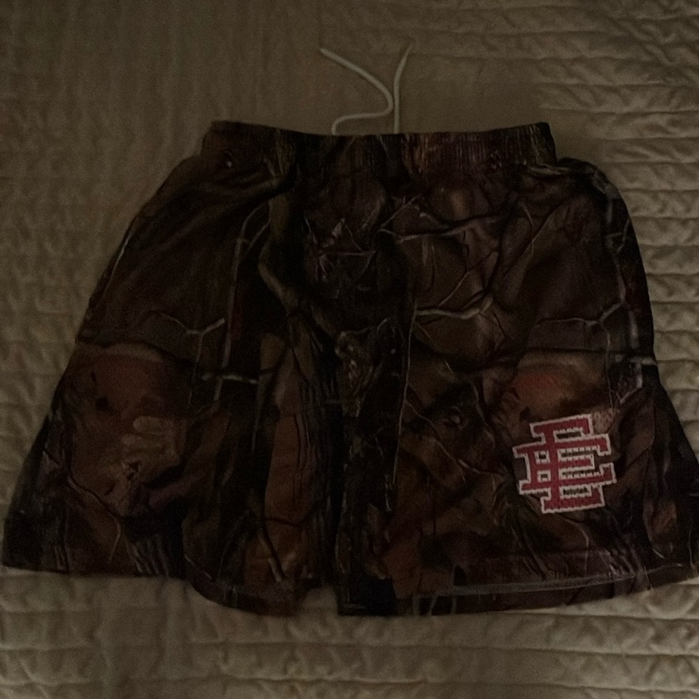 Eric Emanuel EE Basic Short
Camo Pink